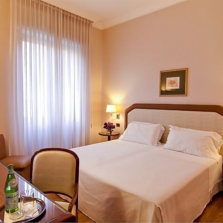 Hotel Bristol Milano Esterno foto
