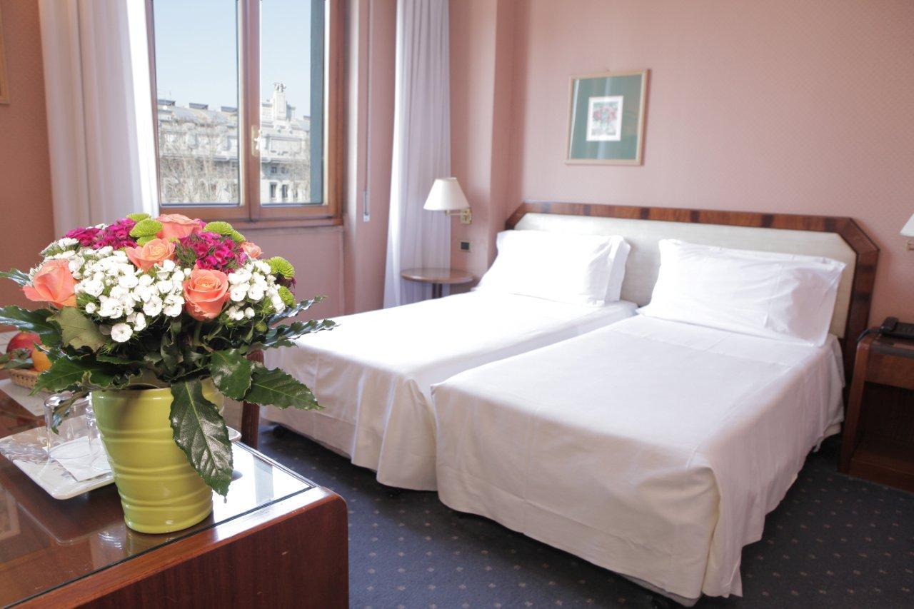 Hotel Bristol Milano Esterno foto