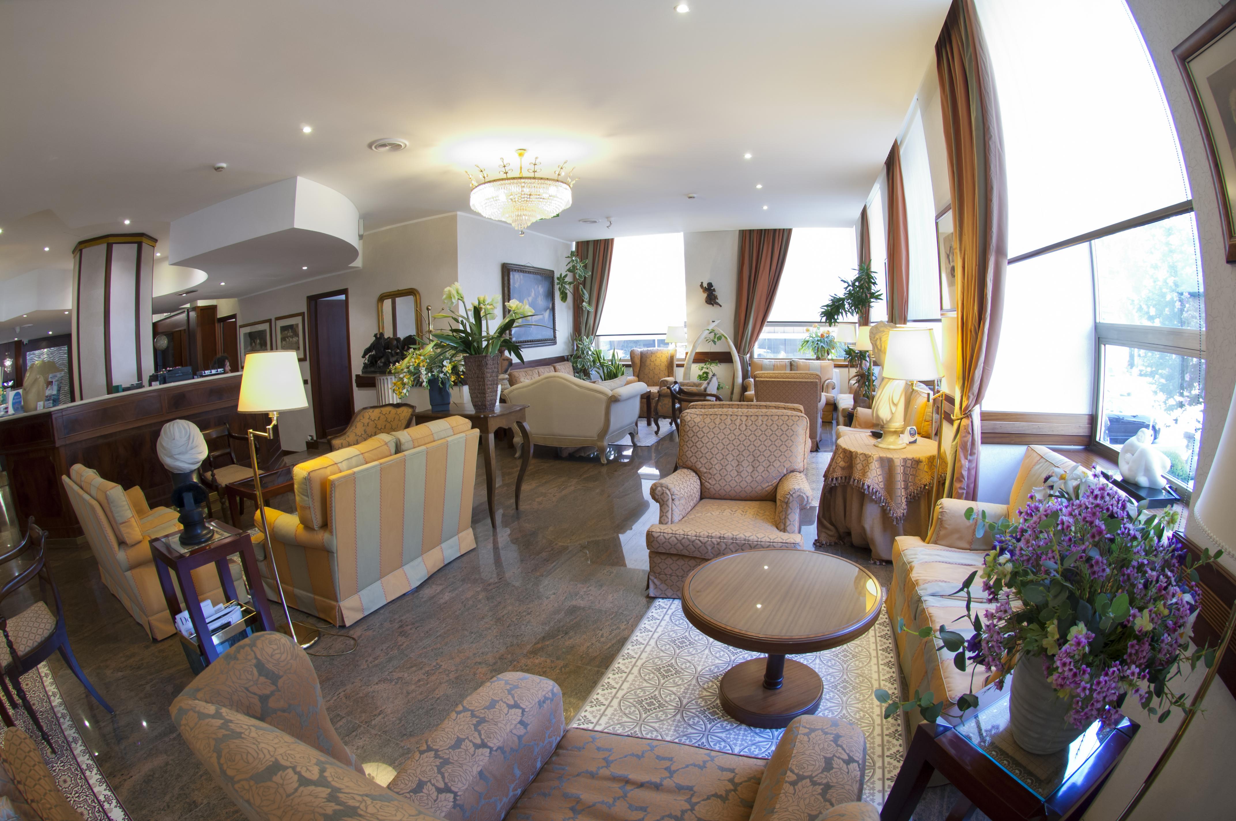 Hotel Bristol Milano Esterno foto