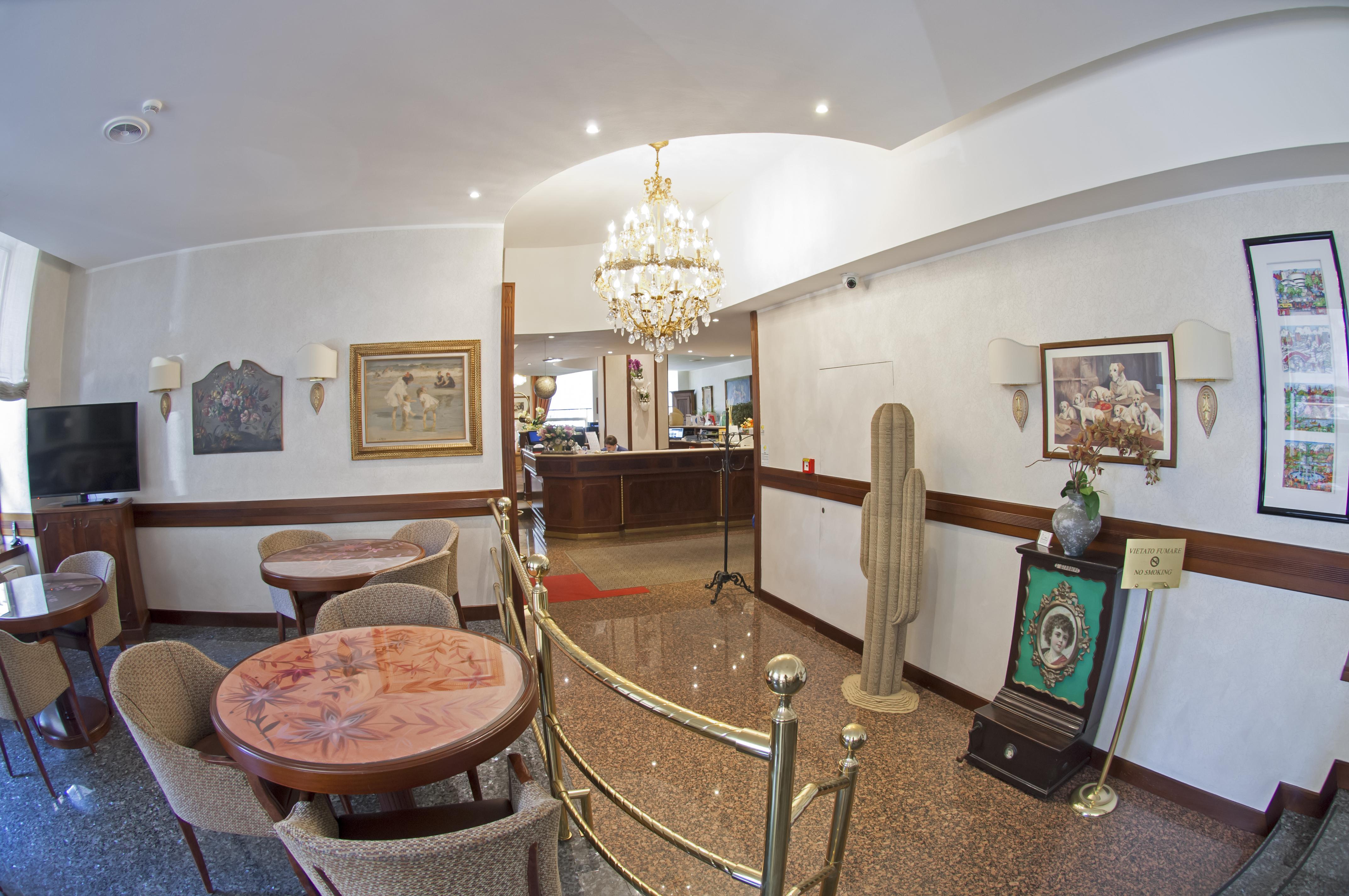 Hotel Bristol Milano Esterno foto