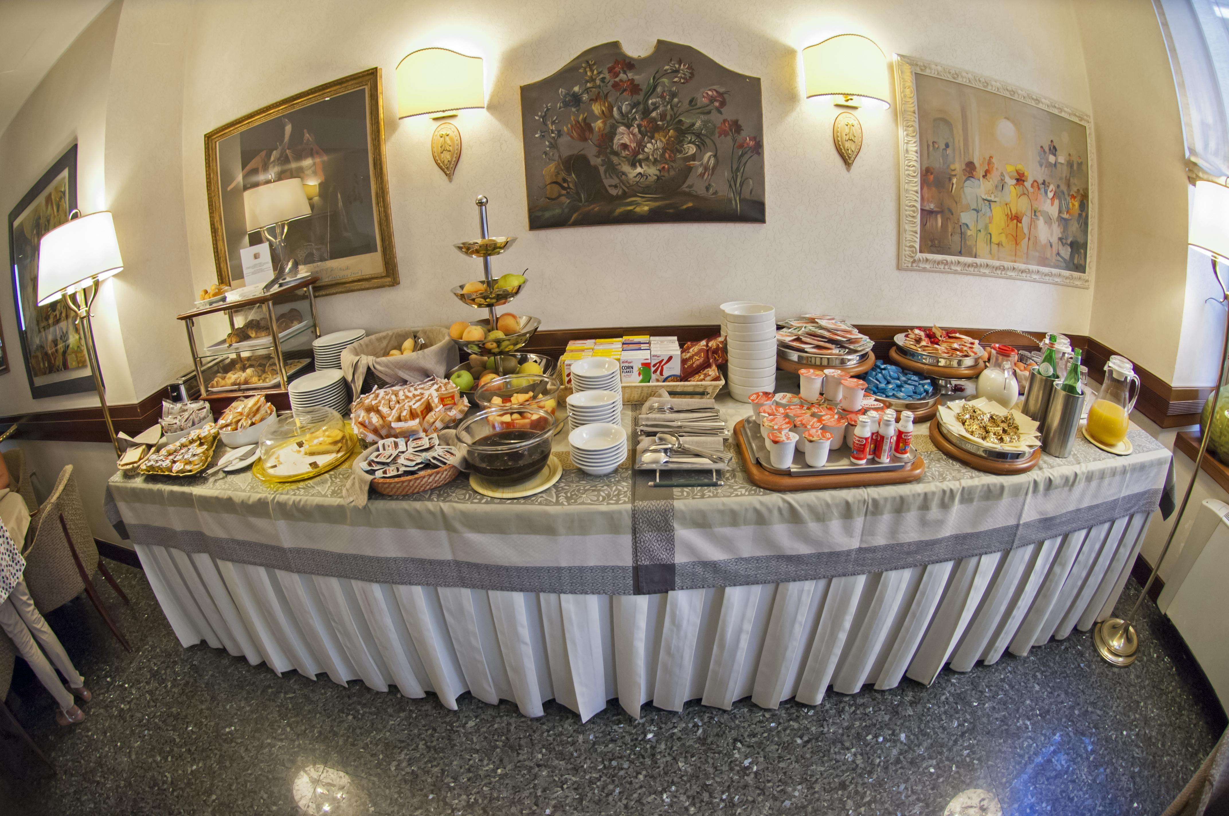 Hotel Bristol Milano Esterno foto