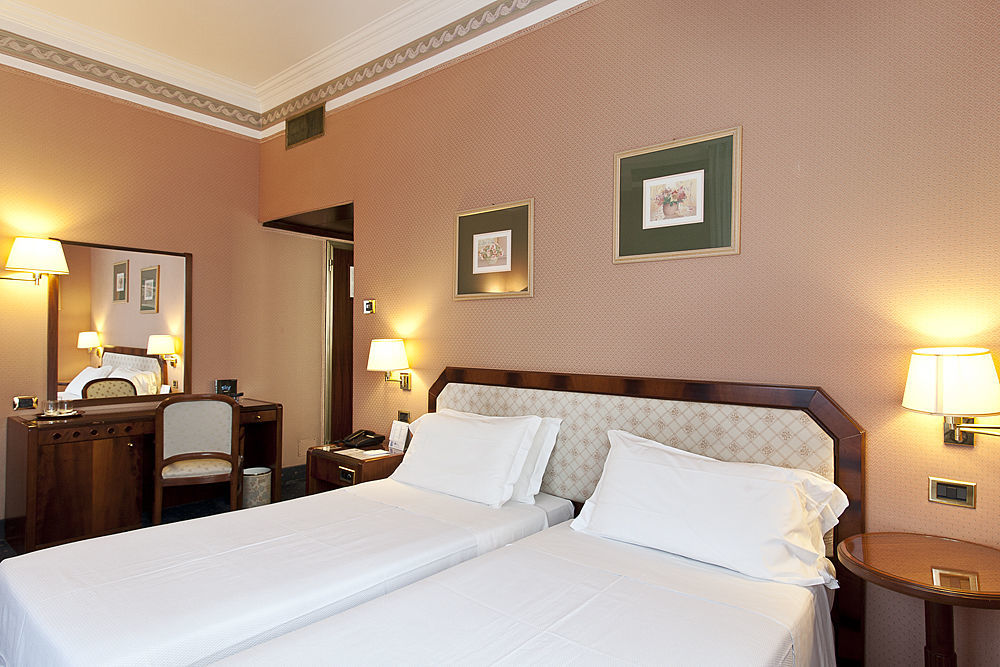Hotel Bristol Milano Camera foto
