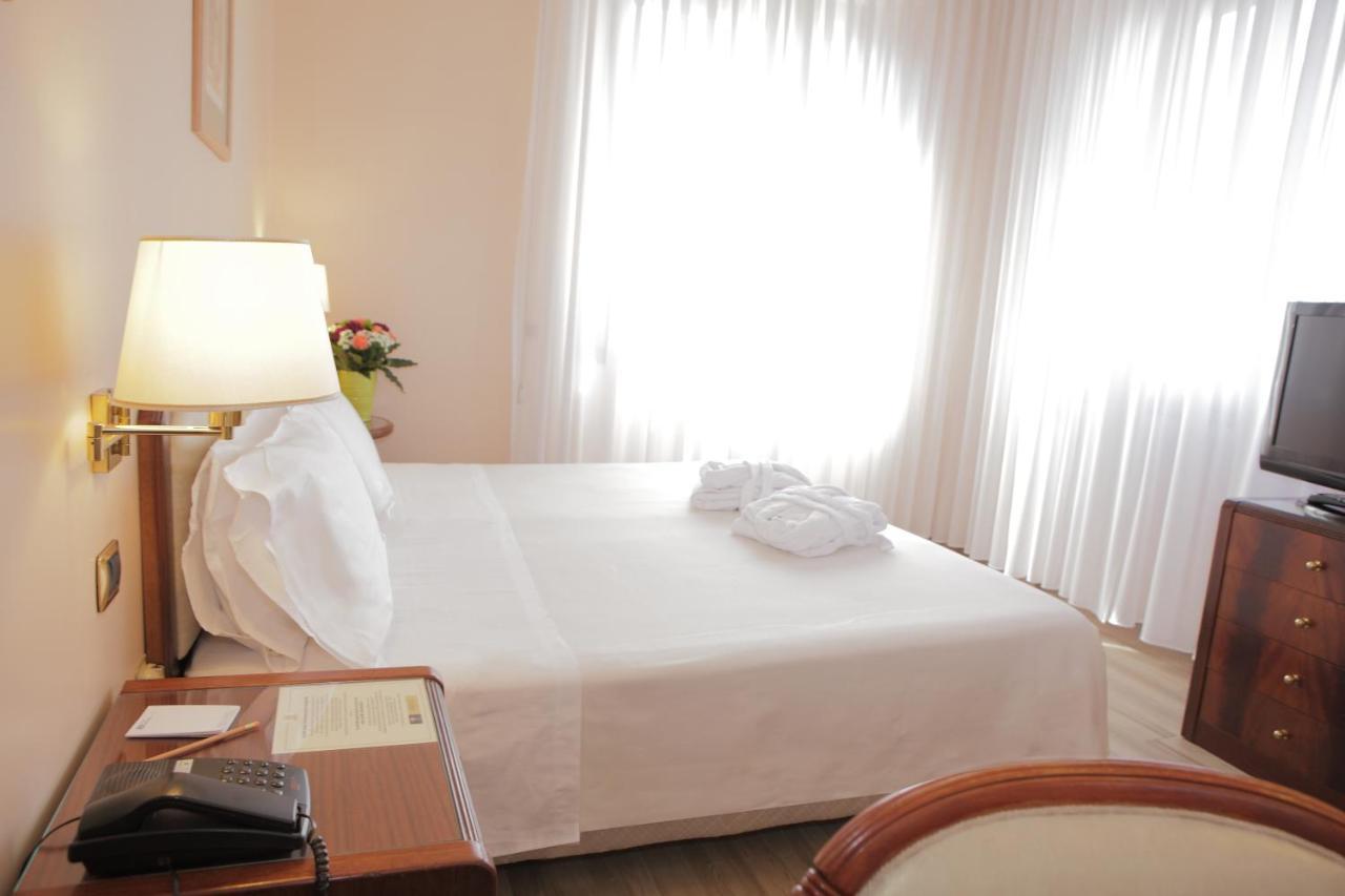 Hotel Bristol Milano Esterno foto