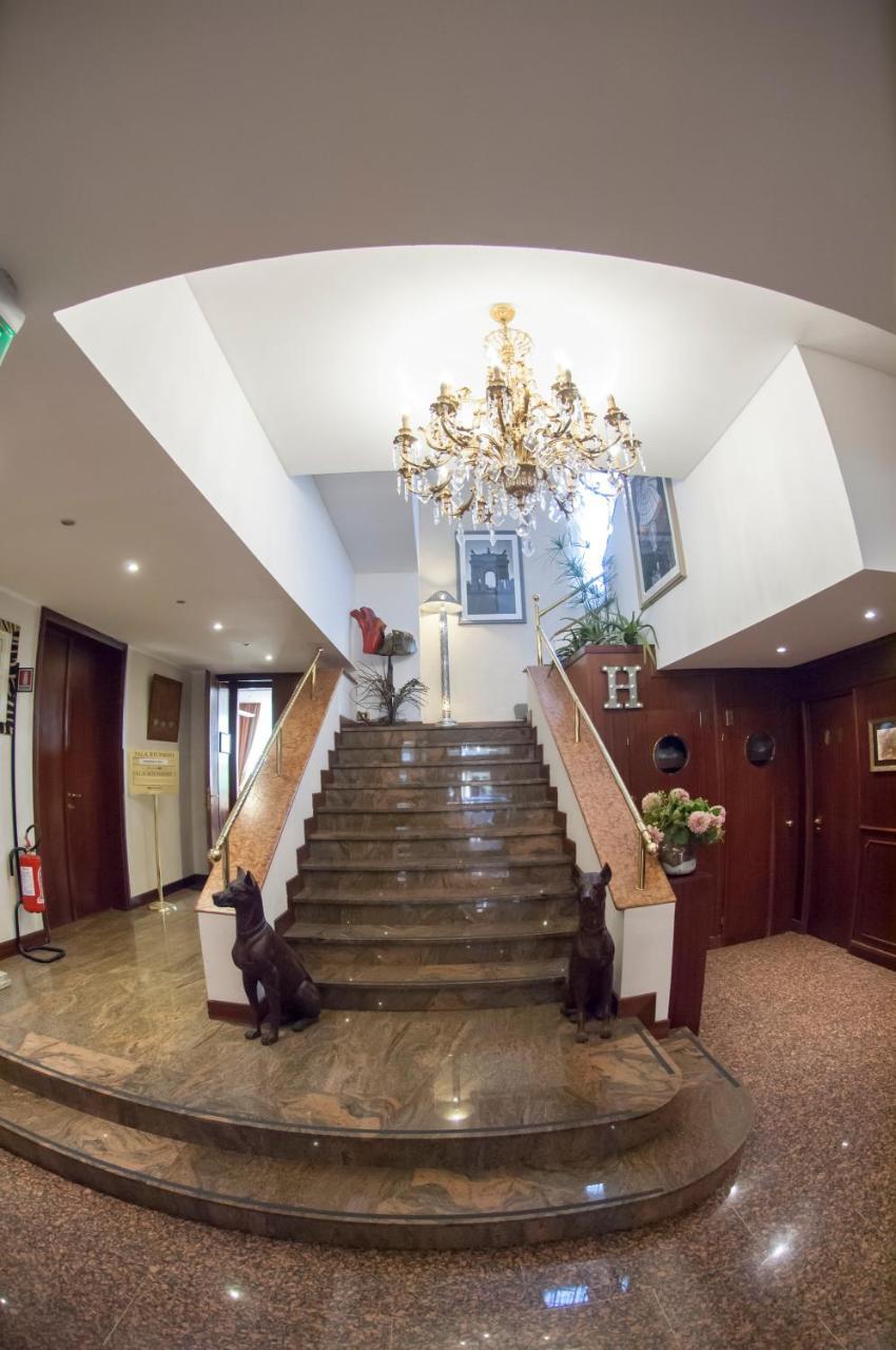 Hotel Bristol Milano Esterno foto