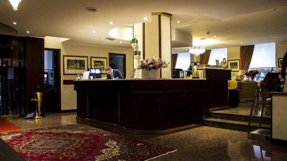 Hotel Bristol Milano Esterno foto